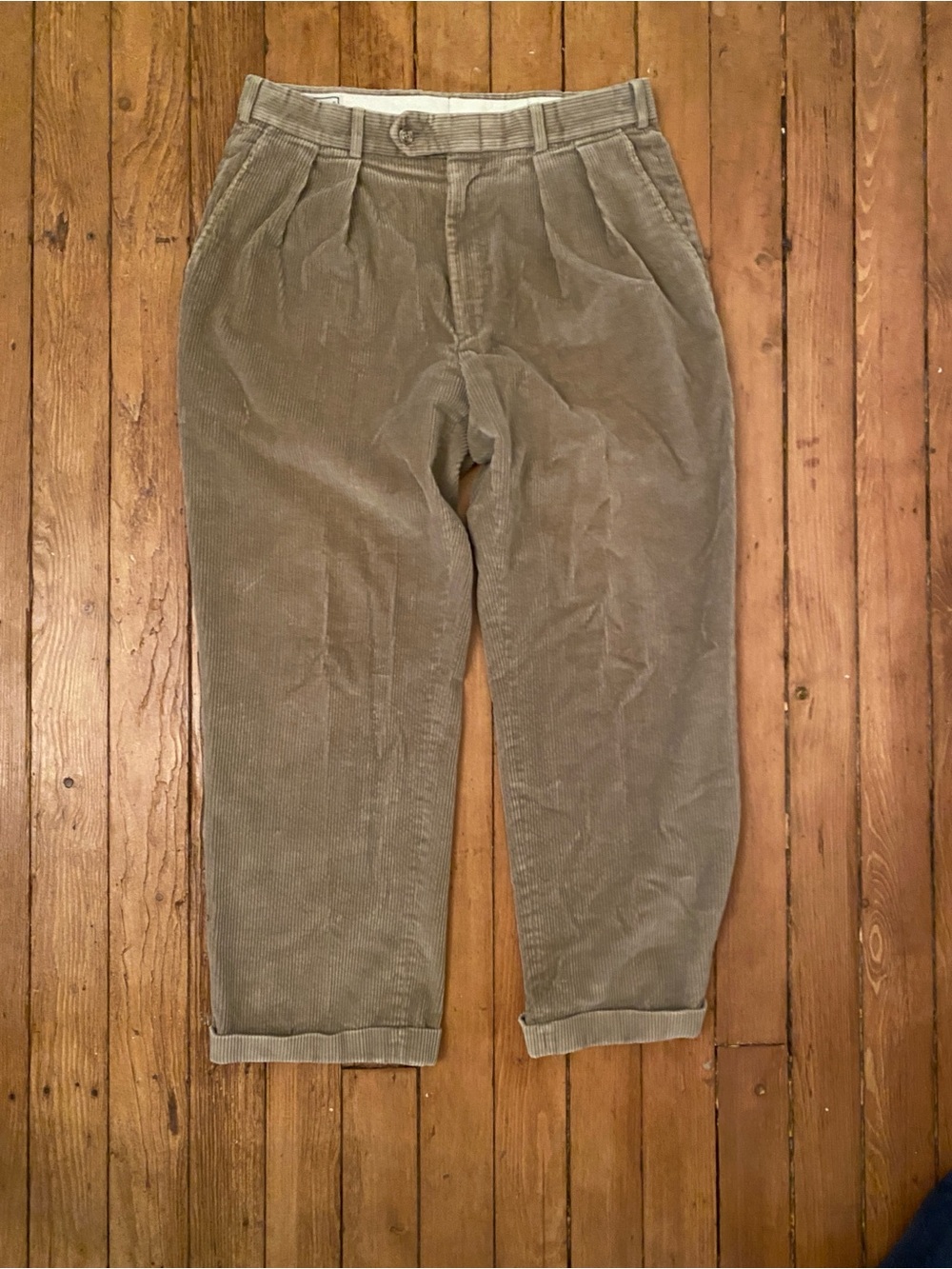 Ll bean Men's Corduroy Pleated Pants in Light Brown